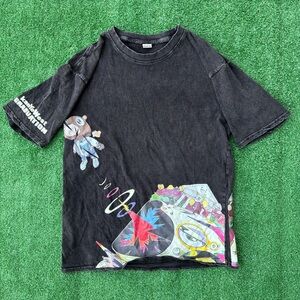 Black Kanye West Graduation album tee